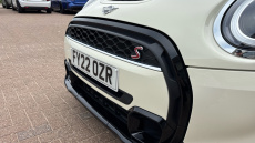 MINI Hatchback 2.0 Cooper S Exclusive 3dr Auto Petrol Hatchback